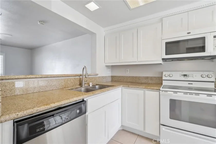 73 Bentwood Lane photo 20