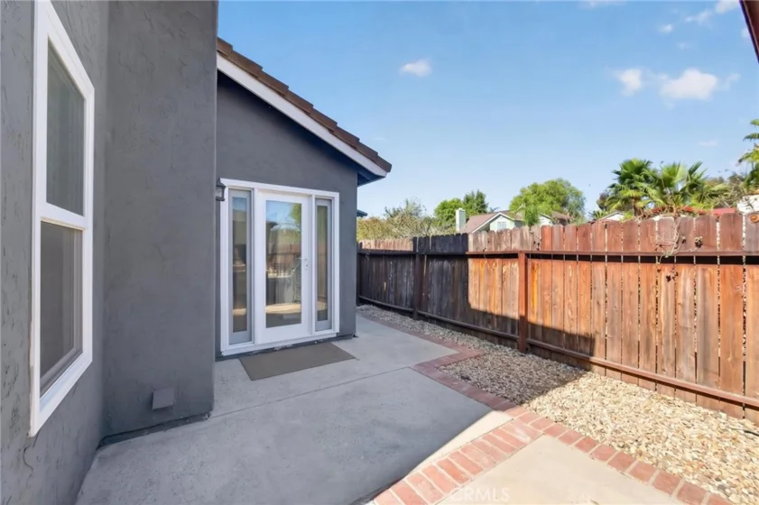 25998 Summer Dawn Court photo 33