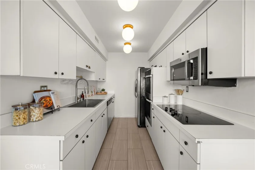 7250 Franklin #311 photo 11