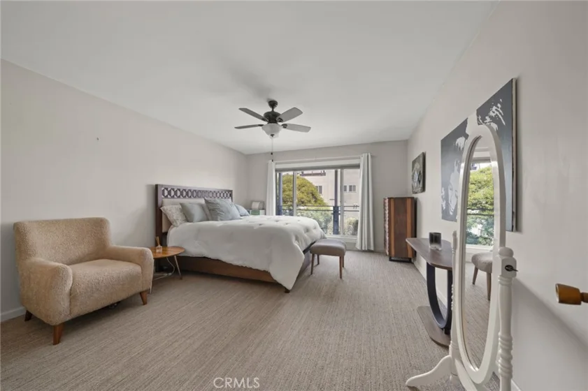 3819 East Livingston Drive #9 photo 9