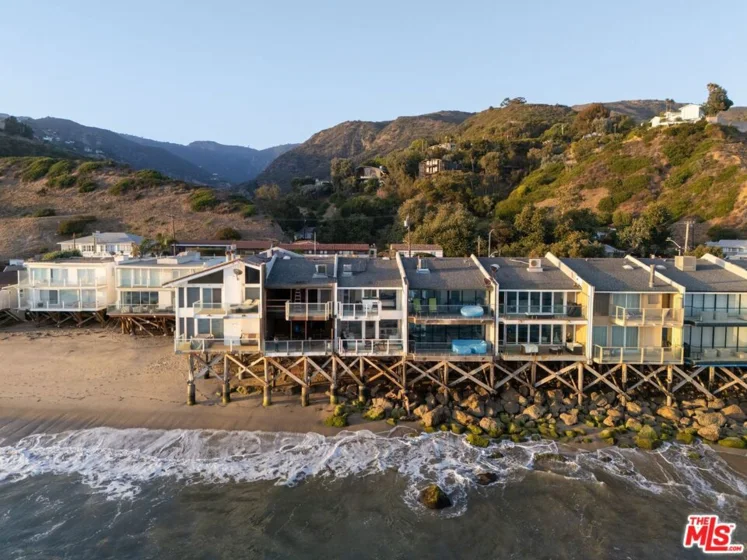 21222 Pacific Coast Highway #4 photo 1