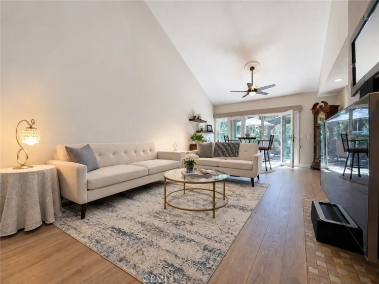 35 Pepperwood photo 8