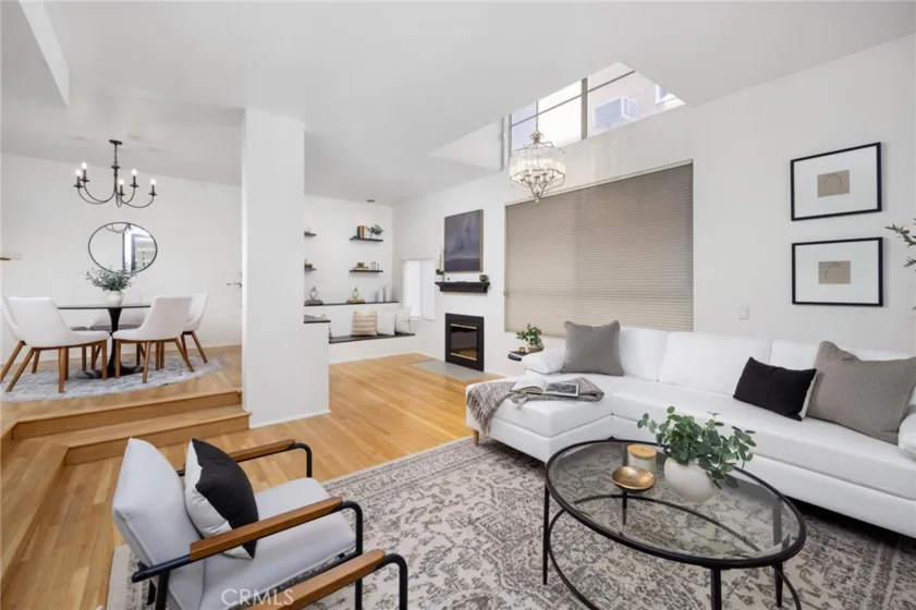 520 S Barrington Avenue #116 photo 5