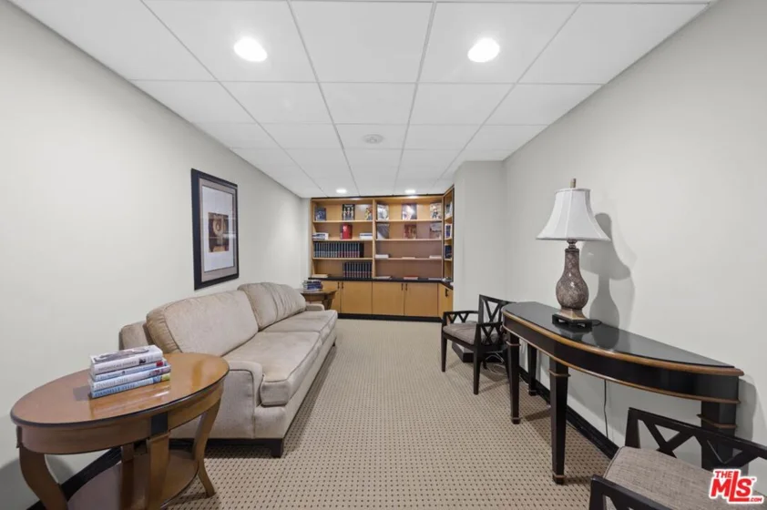 100 S Doheny Drive #512 photo 12