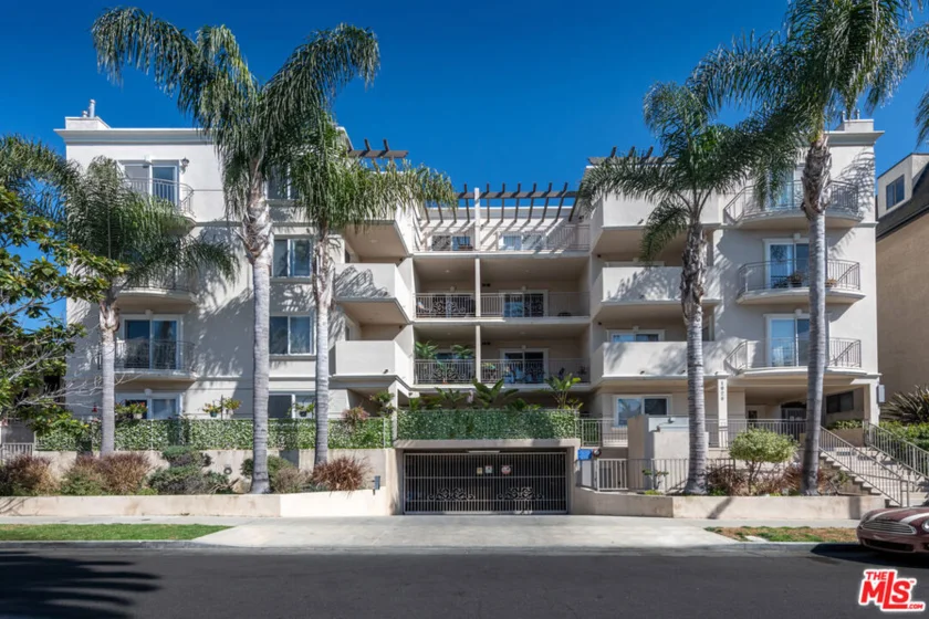 1920 Malcolm Avenue #401 photo 1
