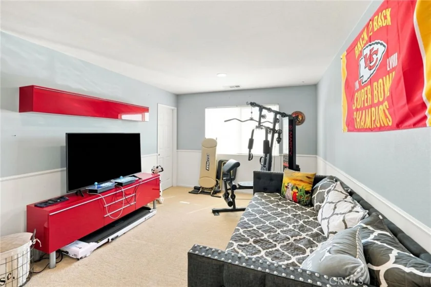 23682 Saratoga Springs photo 31