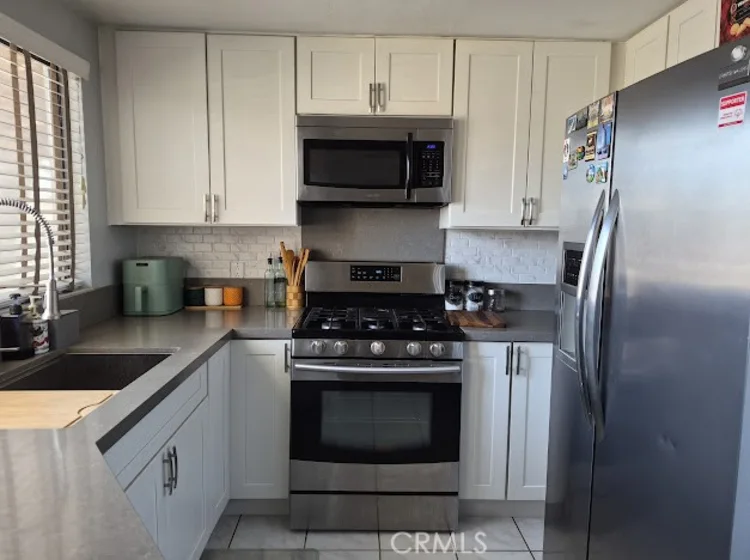 1162 Sycamore photo 32