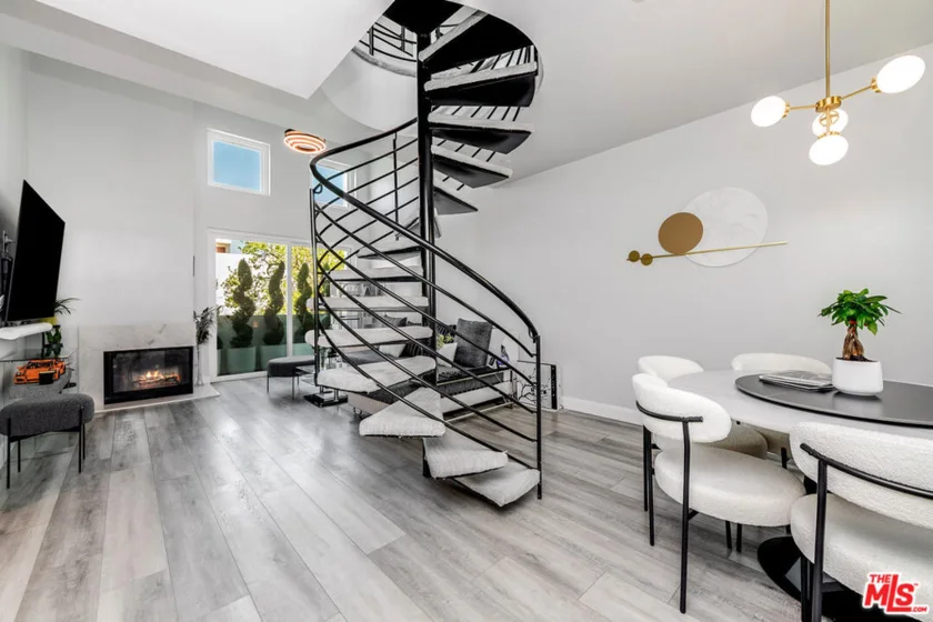 4326 Babcock Avenue #305 photo 1
