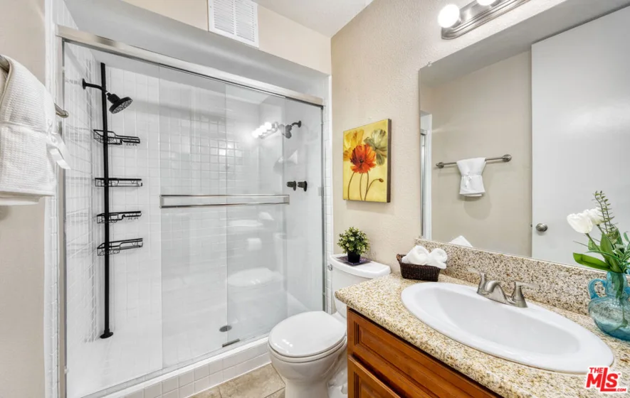 6405 Green Valley Circle #209 photo 22