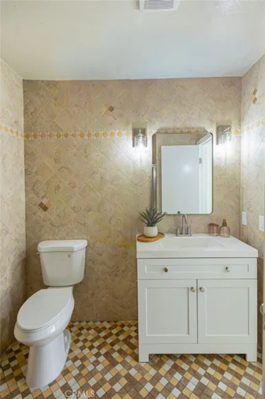 5720 Owensmouth Avenue #131 photo 19