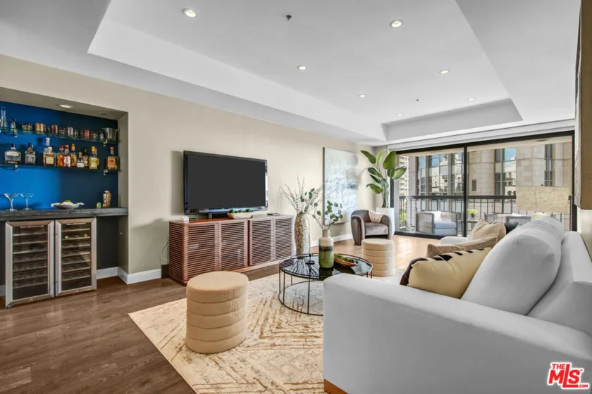 10790 Wilshire Boulevard #404 photo 6