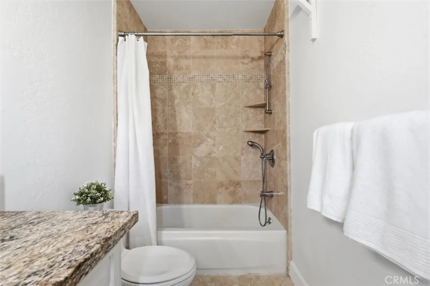 1747 Barry Avenue #106 photo 19