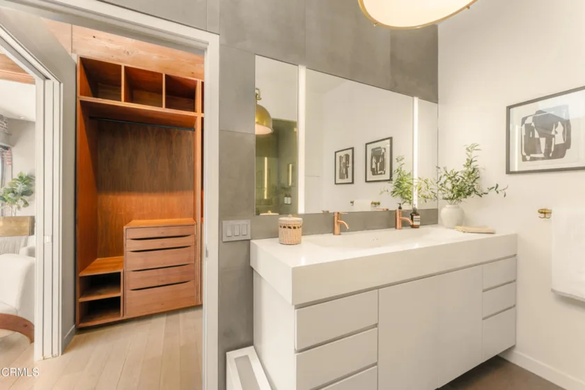527 Molino Street #401 photo 46
