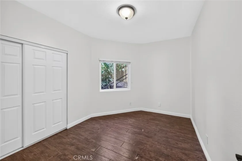 1026 S Marengo Avenue #2 photo 23