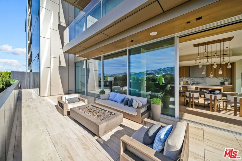 8899 Beverly Boulevard #4A photo 17