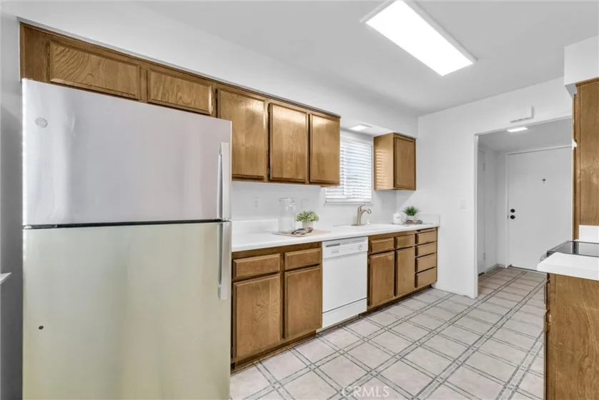 9766 Verde Mar Drive photo 3