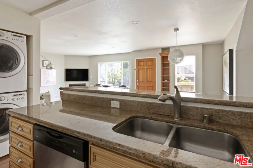 12530 Venice Boulevard #3 photo 13