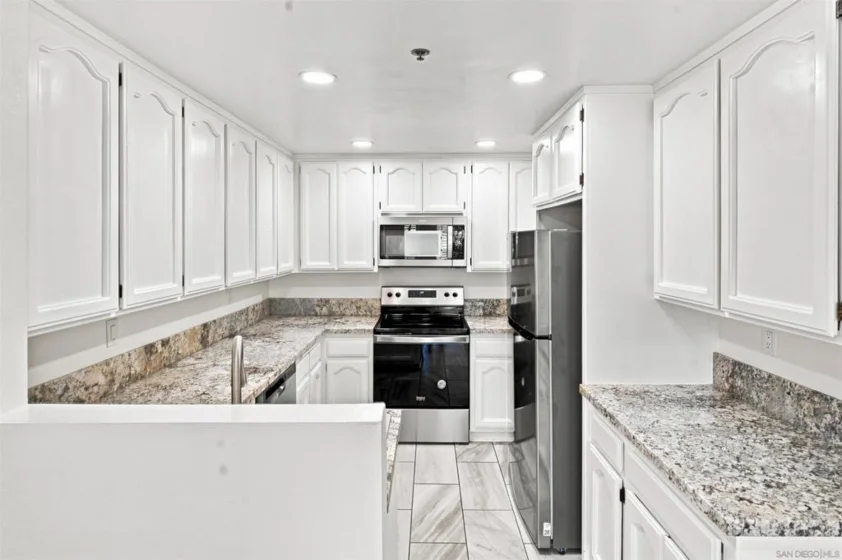 5845 Friars Road #1216 photo 43