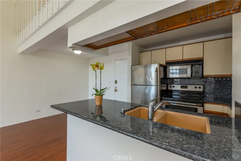 1440 Veteran Avenue #601 photo 5
