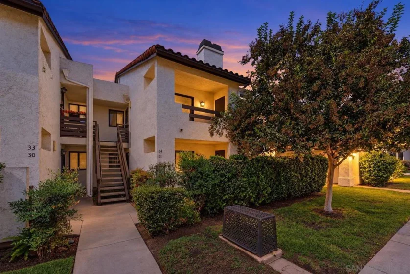 2425 Cranston Drive #31 photo 1