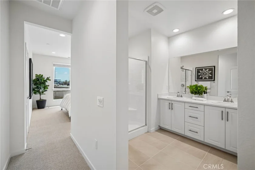 124 Chaparral photo 21