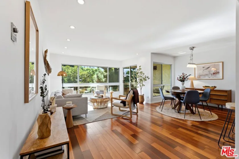 6275 Canterbury Drive #309 photo 1