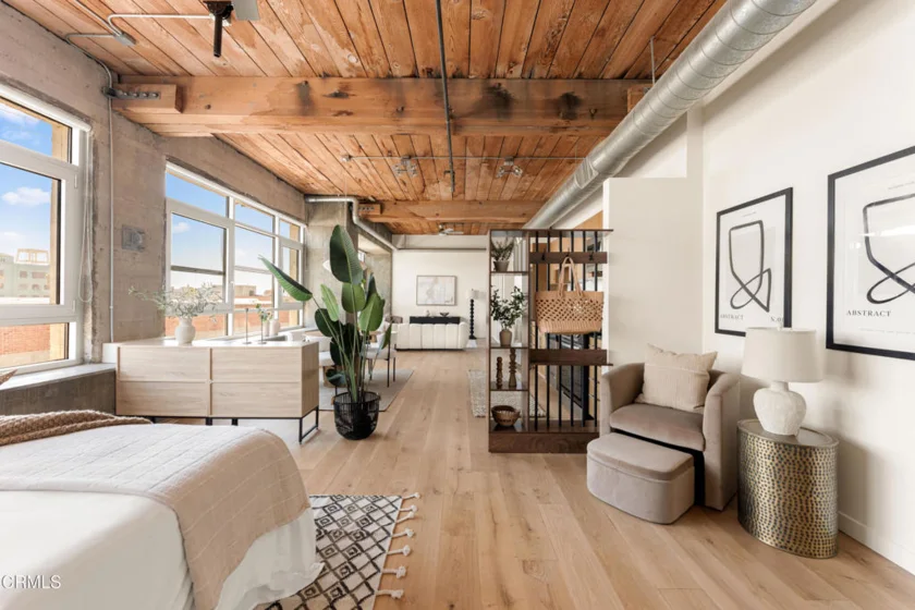 530 S Hewitt Street #455 photo 17