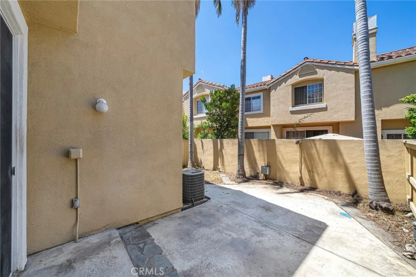 2413 Mira Monte Court photo 16