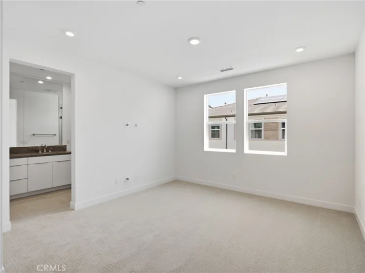 2513 Everly Court photo 6