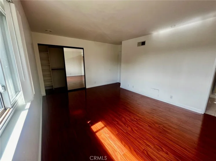 19451 Sherman Way #501 photo 21