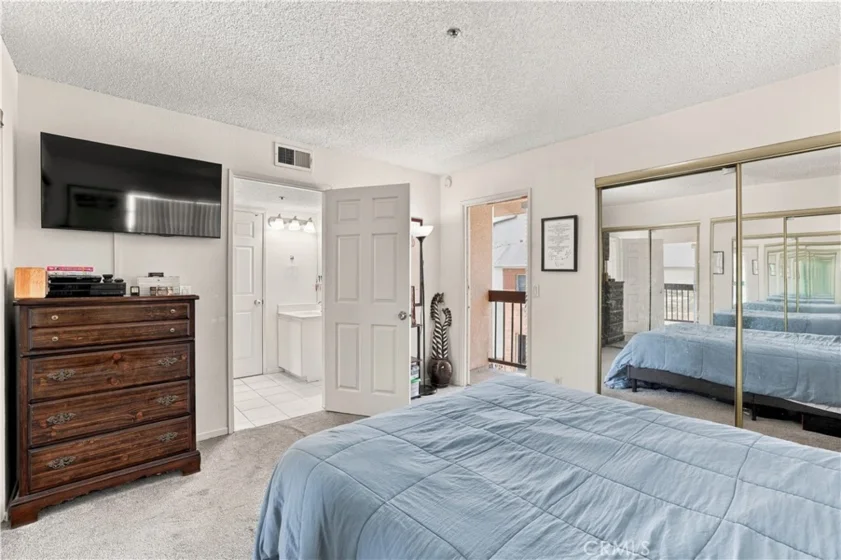 147 W Acacia #160 photo 22