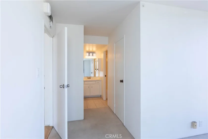 1750 E Ocean #501 photo 29