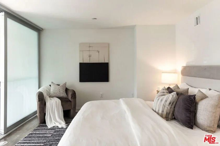751 N Fairfax Avenue #2 photo 10