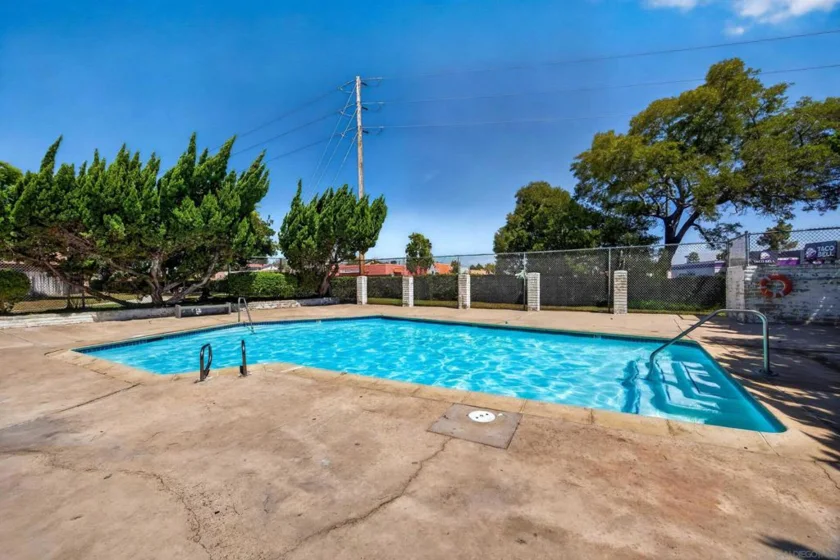 8318 Panorama Ridge Court photo 33