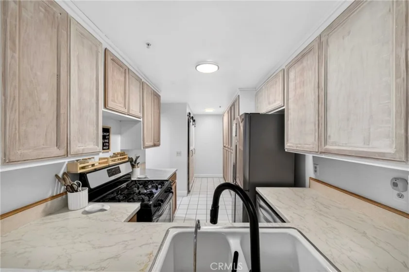 1775 Ohio Avenue #106 photo 35