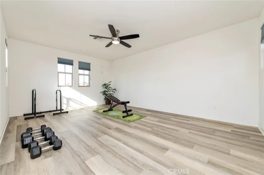 192 Finch photo 46