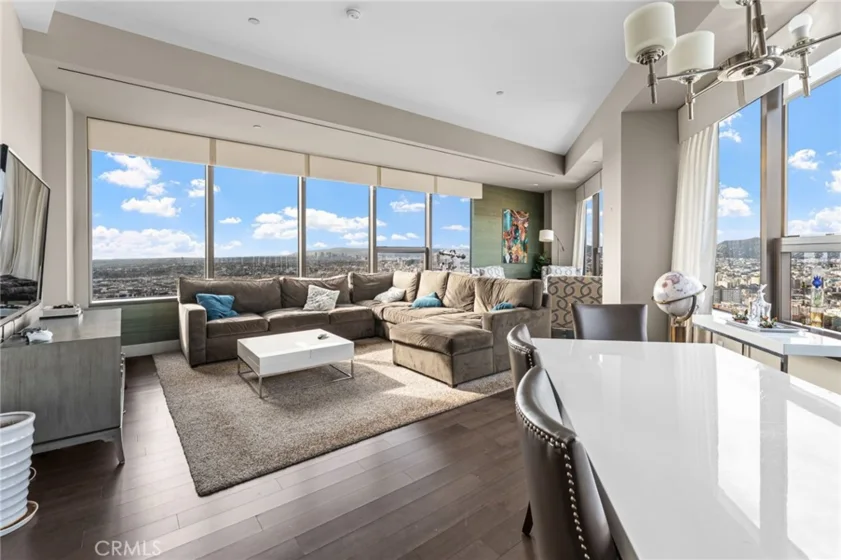1100 Wilshire #2702 photo 24