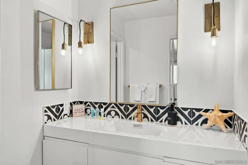 4878 Pescadero #202 photo 30