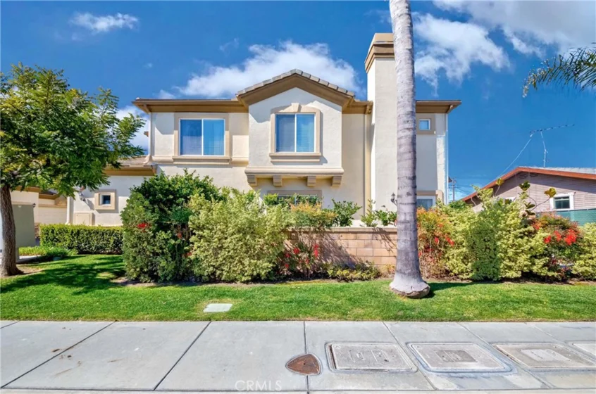 8651 La Salle Street photo 1
