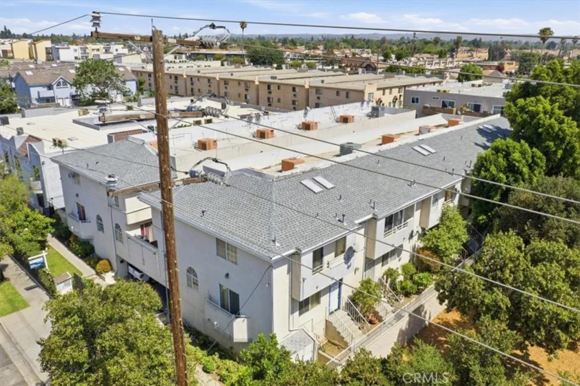 9146 Tobias Avenue #4 photo 27