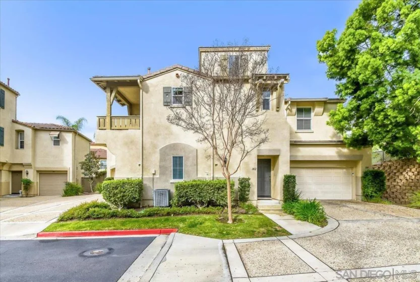 1162 Westin Way photo 3