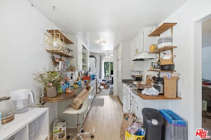 12940 Riverside Drive #201 photo 21