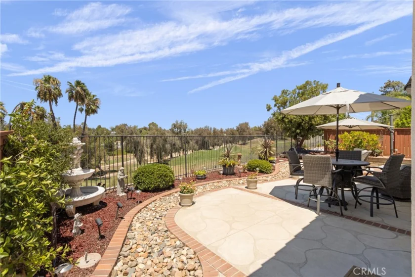 41769 Vardon Drive photo 28