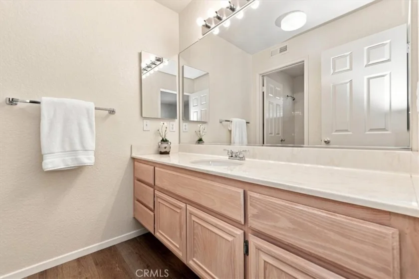 39876 Via Castana photo 42