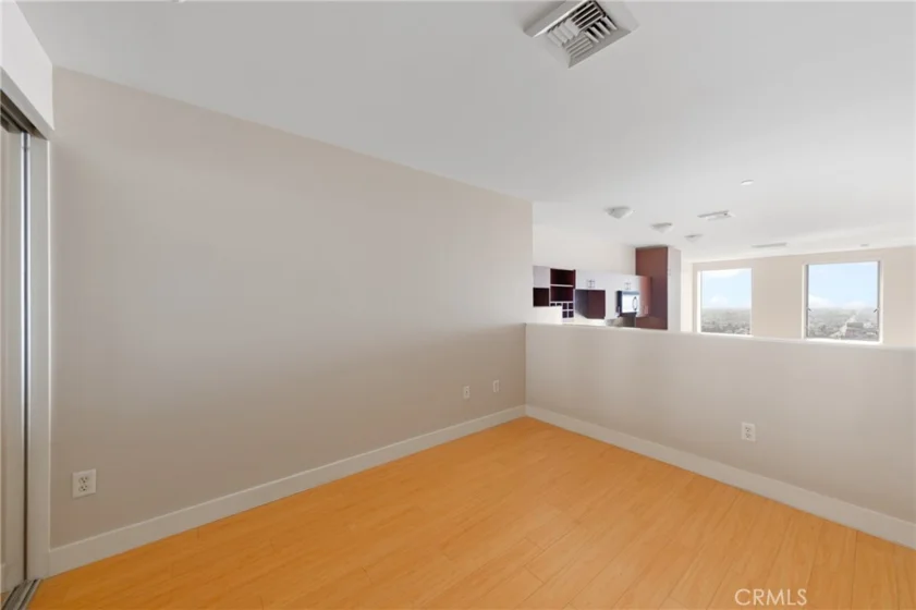 3810 Wilshire Boulevard #1811 photo 11