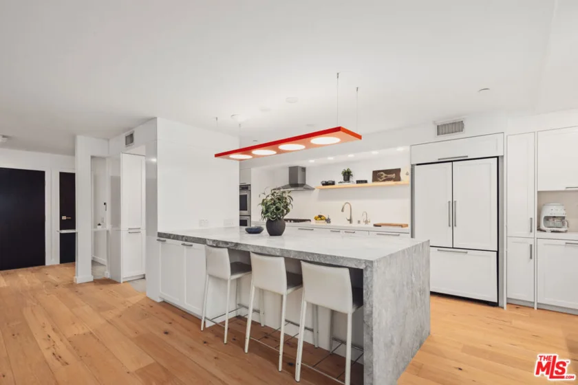1133 5th Street #204 photo 6