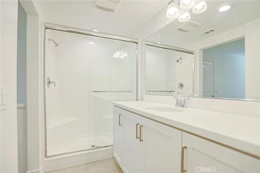 295 Vista Drive #87 photo 5