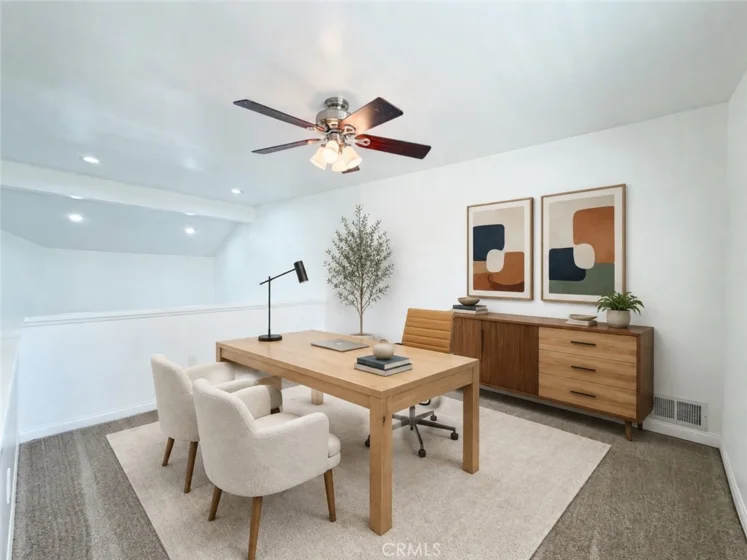21500 Burbank #328 photo 36