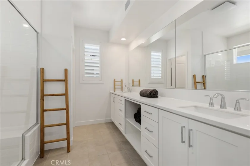 175 W La Palma Avenue #6 photo 23