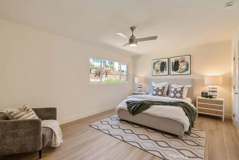 18644 Applewood photo 20